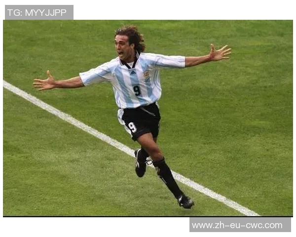 天下足球专题节目深度解析全球足球盛事与球星传奇故事 天下足球专题节目深度解析全球足球盛事与球星传奇故事